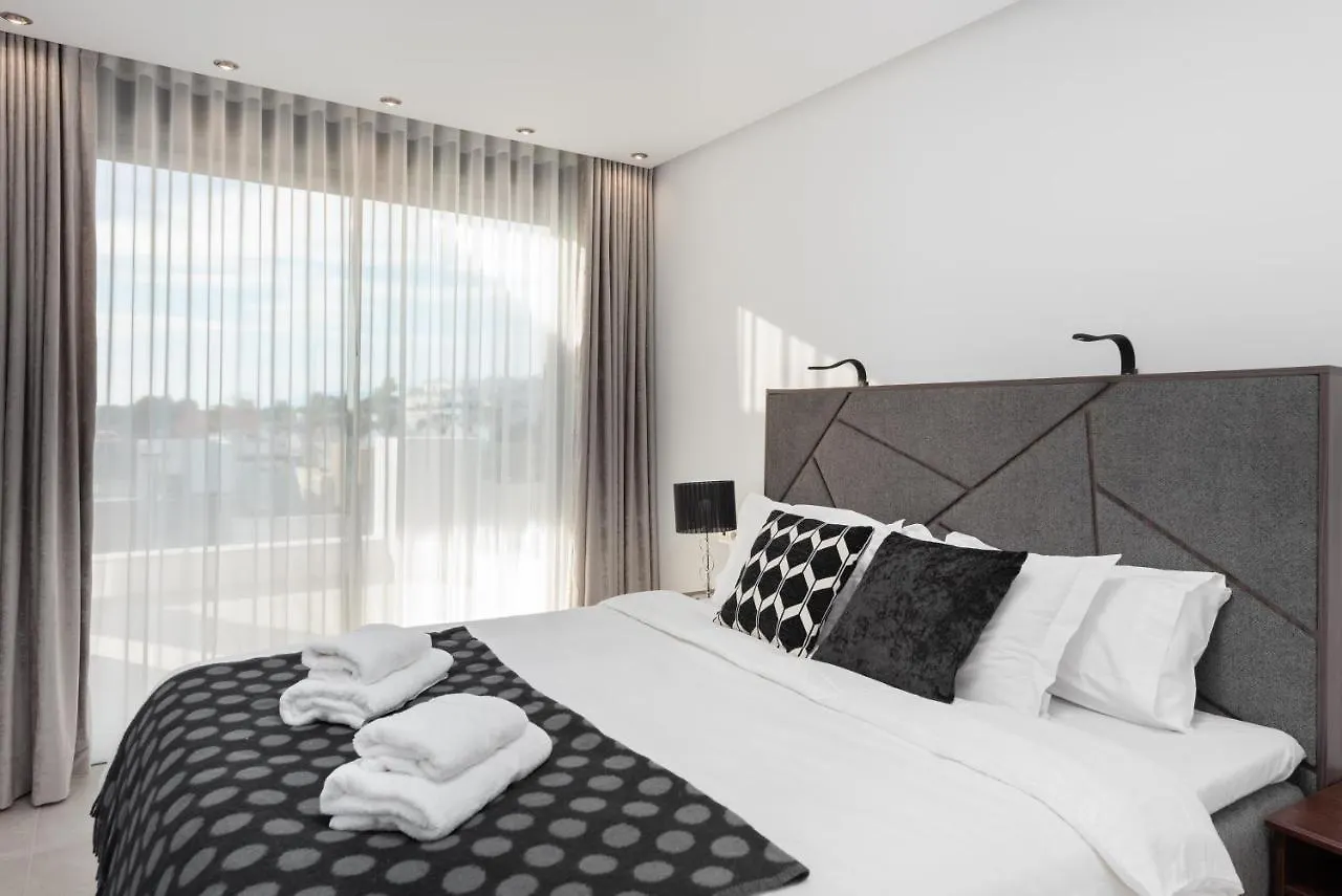 3 Bedroom Apartment In Artola With Private Pool Marbella