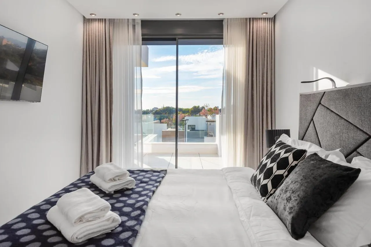 3 Bedroom Apartment In Artola With Private Pool Marbella